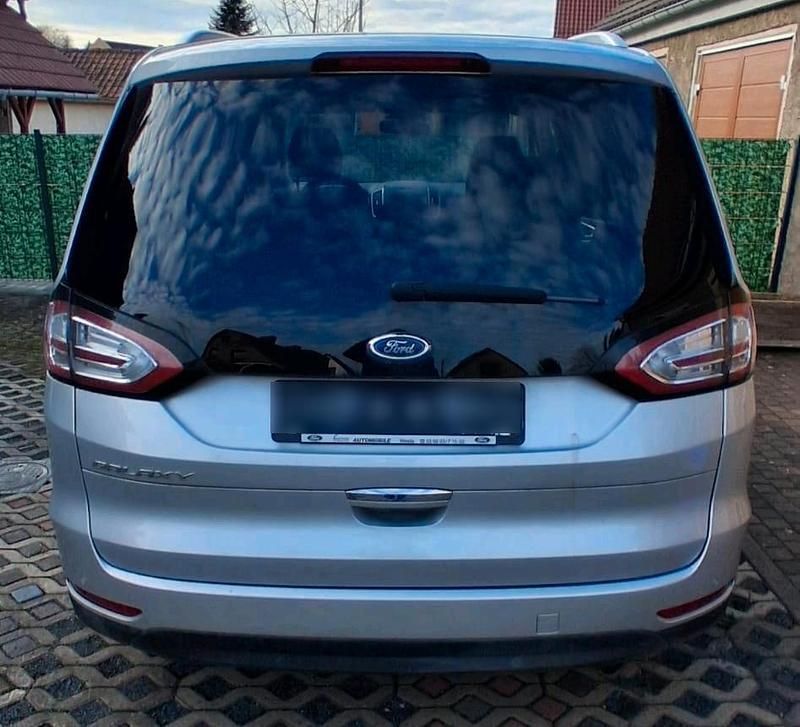 Gebraucht Ford Galaxy Titanium 160 PS (117 kW) 2015 Silber Van / Kleinbus
