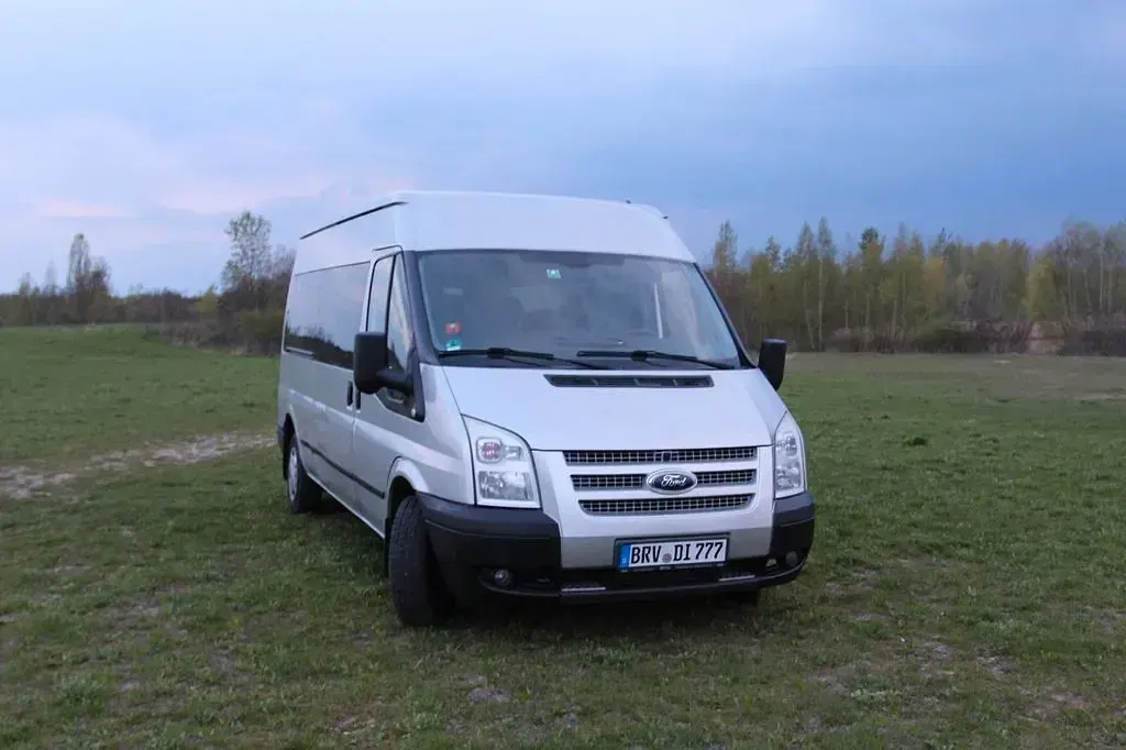 Gebraucht Ford Transit 101 PS (74 kW) 2014 Silber Van / Kleinbus
