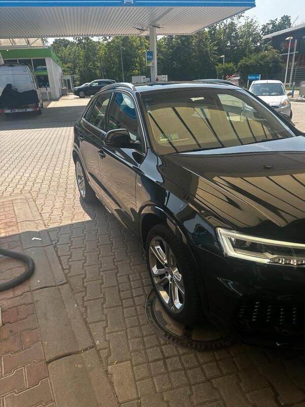Schwarz Gebraucht 2018 Audi Q3 S-Line SUV | 19.000 € (Superpreis) - Bild 1/4