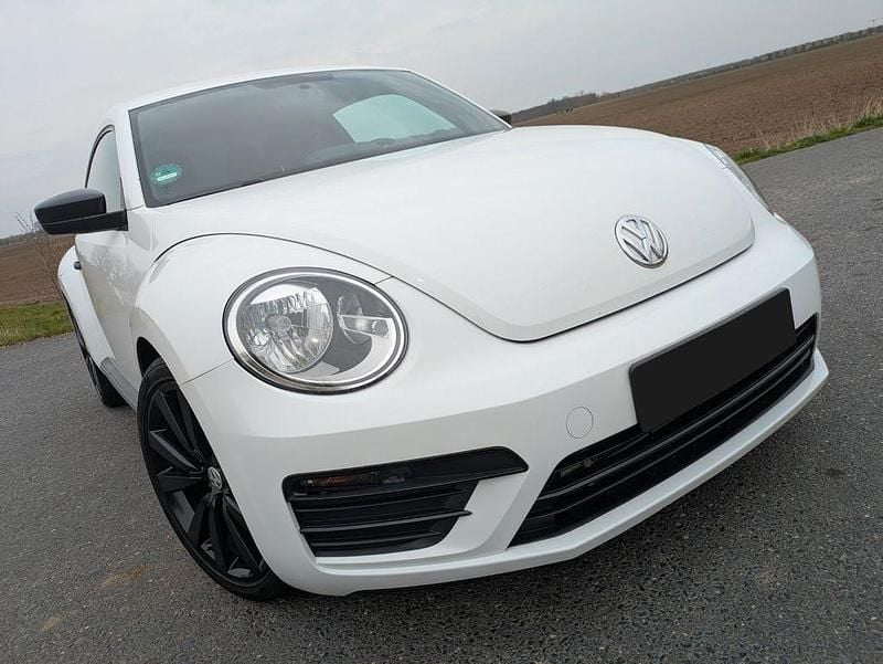 Gebraucht VW Beetle Sportline 177 PS (130 kW) 2018 Weiß Kleinwagen