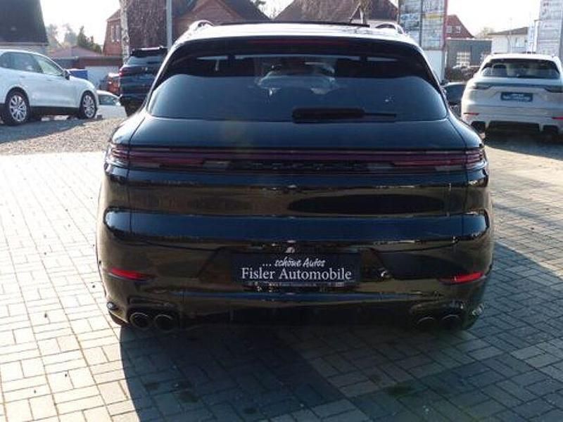 Gebraucht Porsche Cayenne 354 PS (260 kW) 2024 Andere SUV