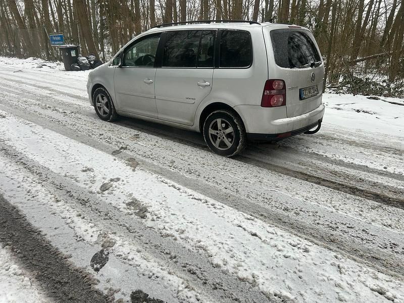 Gebraucht VW Touran 110 PS (80 kW) 2008 Grau Van / Kleinbus