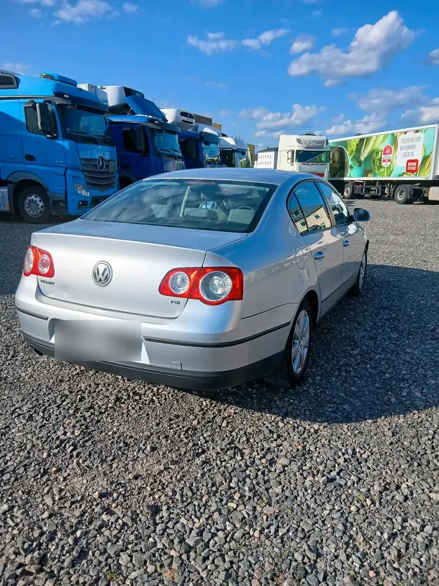 Gebraucht VW Passat 2005 Silber Limousine