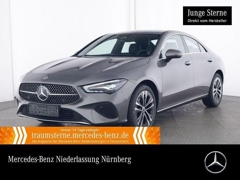 Grau Gebraucht 2024 Mercedes CLA200 Progressive Limousine | 32.490 € (Guter Preis) - Bild 1/3