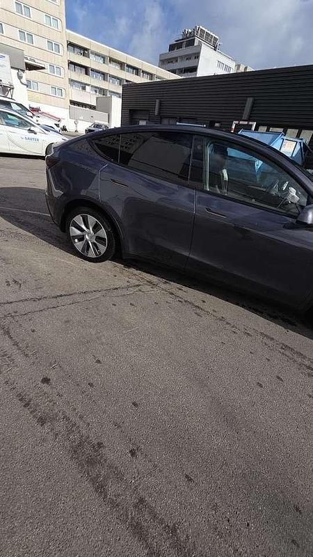 Gebraucht Tesla Model Y 378 kW (514 PS) 2021 SUV