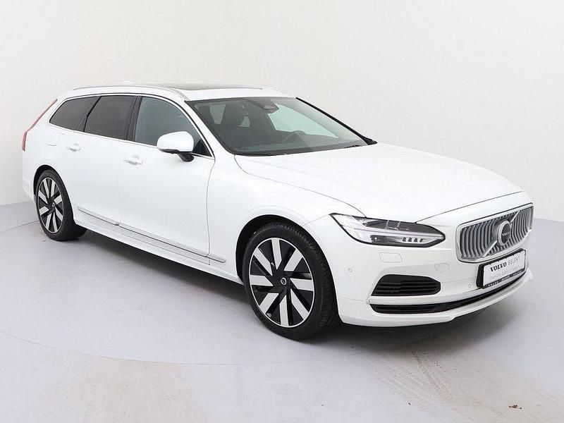 Gebraucht Volvo V90 Plus 398 PS (292 kW) 2025 Weiß Kombi