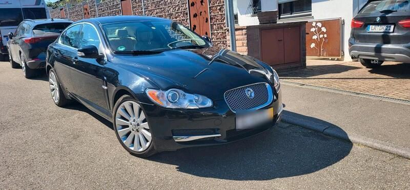 Schwarz Gebraucht 2009 Jaguar XF Limousine | 7.800 € (Guter Preis) - Bild 1/4