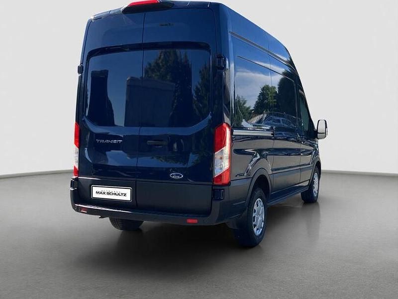 Gebraucht Ford Transit Trend 96 PS (70 kW) 2020 Blau Limousine
