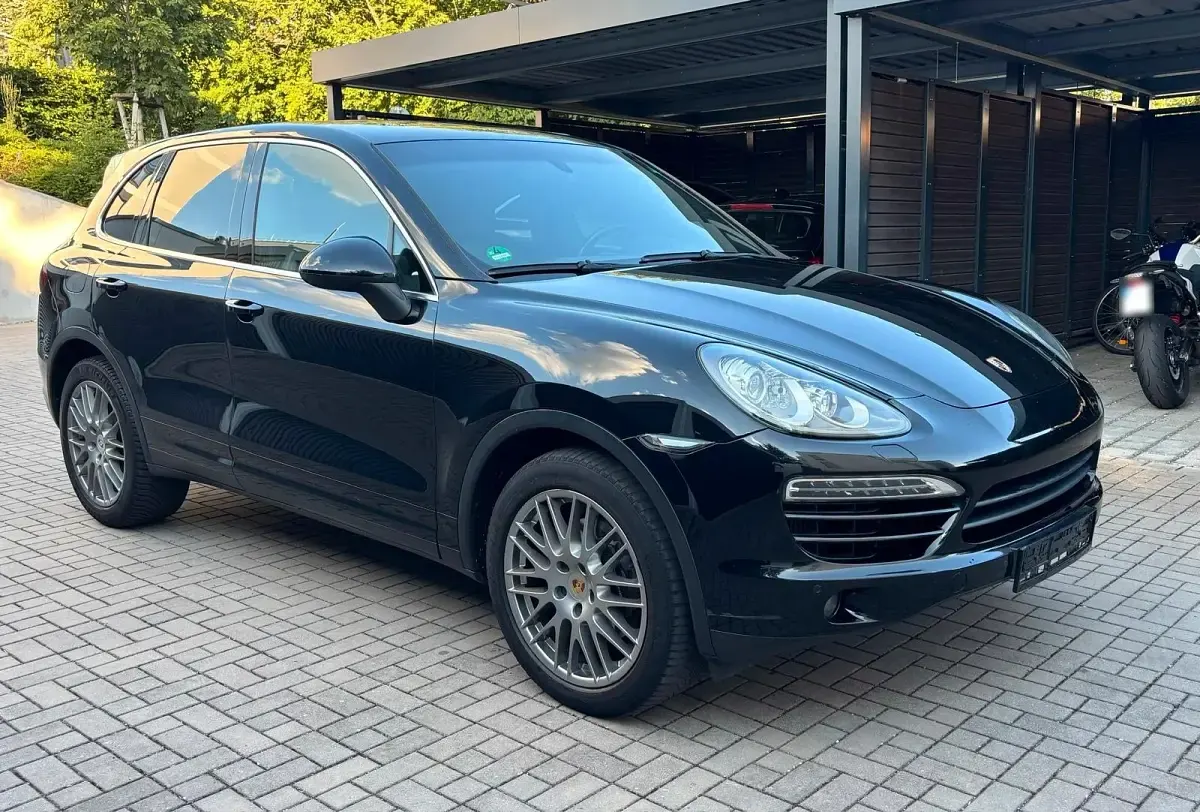 Gebraucht Porsche Cayenne 245 PS (180 kW) 2011 Schwarz SUV