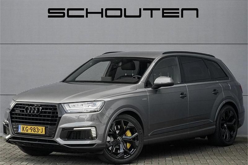 Grau Gebraucht 2016 Audi Q7 Premium SUV | 21.900 € (Guter Preis) - Bild 1/3