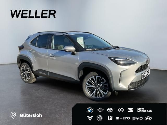 Gebraucht Toyota Yaris Cross Style 131 PS (96 kW) 2024 Silber SUV