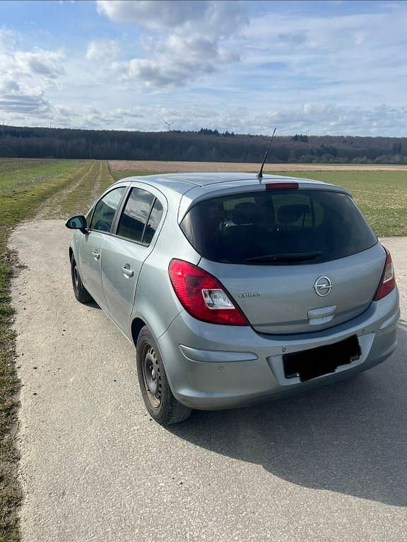 Gebraucht Opel Corsa Innovation 87 PS (63 kW) 2011 Grau Kleinwagen