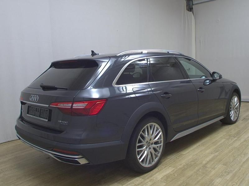 Gebraucht Audi A4 Allroad Ambiente 204 PS (150 kW) 2022 Grau Kombi
