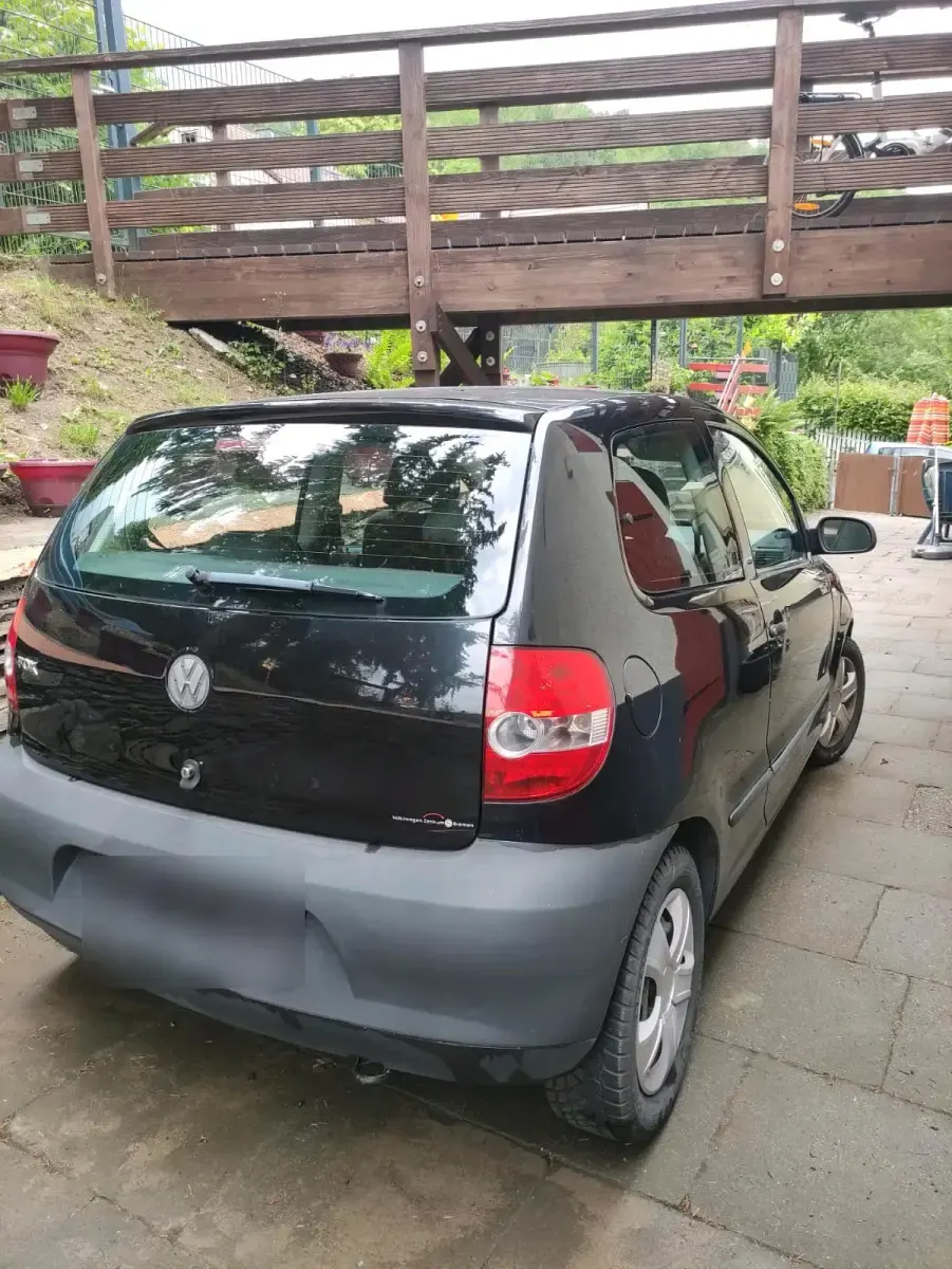 Gebraucht VW Fox 55 PS (40 kW) 2005 Schwarz Kleinwagen