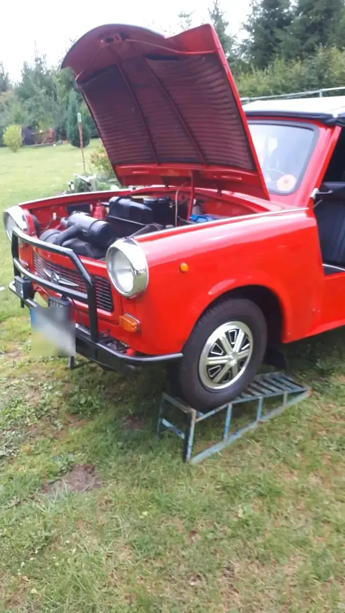 Gebraucht Trabant 601 26 PS (19 kW) 2026 Rot Cabrio