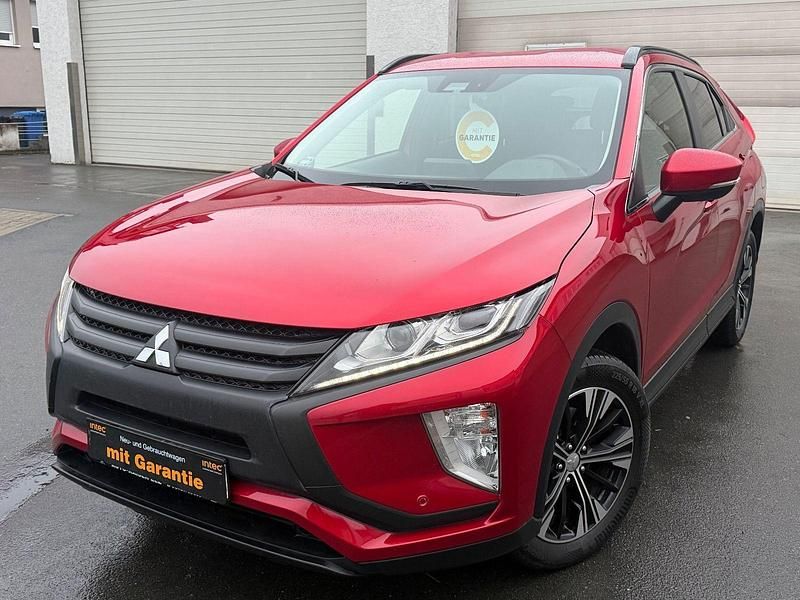Rot Gebraucht 2018 Mitsubishi Eclipse Cross Diamant Edition SUV | 14.900 € (Guter Preis) - Bild 1/4