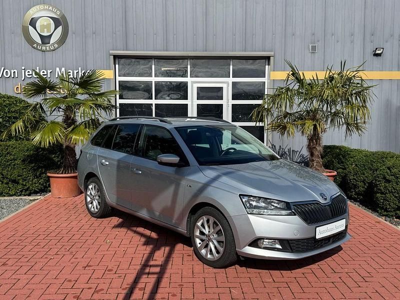 Silber Gebraucht 2019 Skoda Fabia Soleil Kombi | 6.500 € (Guter Preis) - Bild 1/4