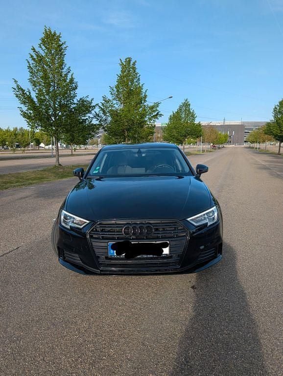 Gebraucht Audi A3 Business 150 PS (110 kW) 2017 Schwarz Limousine