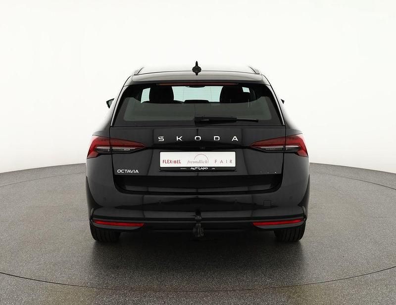 Gebraucht Skoda Octavia 150 PS (110 kW) 2025 Blackmagicmet. Kombi
