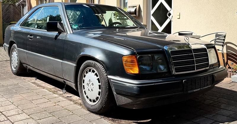 Gebraucht 1990 Mercedes E300 Coupé | 2.700 € - Bild 1/4