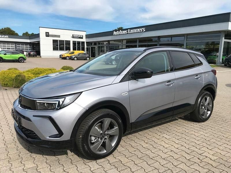 Grau Gebraucht 2024 Opel Grandland X GS Line SUV | 25.990 € (Fairer Preis) - Bild 1/4