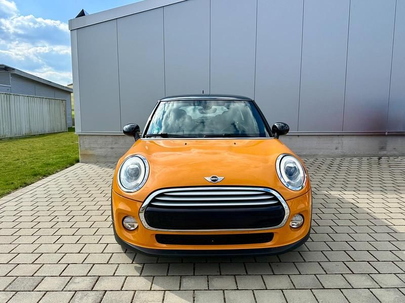 Gebraucht Mini Cooper 136 PS (100 kW) 2014 Orange Kleinwagen