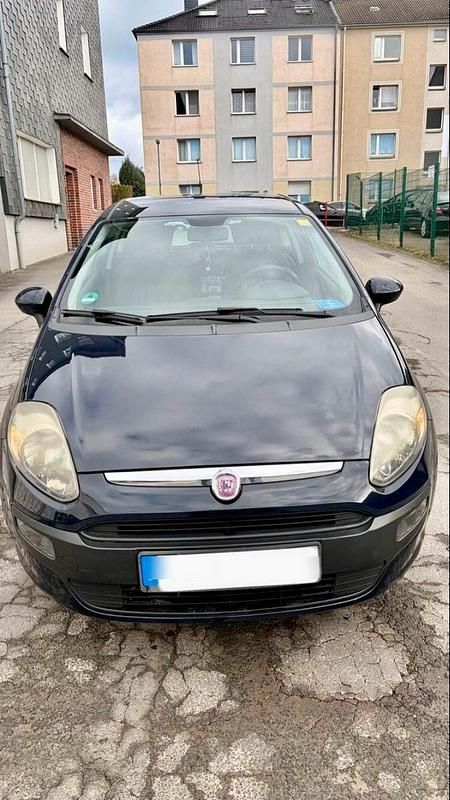 Gebraucht Fiat Grande Punto 69 PS (50 kW) 2011 Blau Kleinwagen