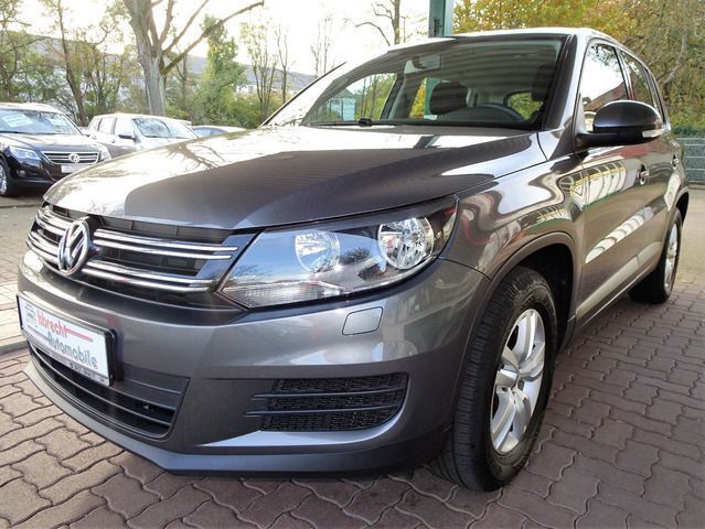Gebraucht VW Tiguan Trendline 110 PS (80 kW) 2016 Grau metallic SUV