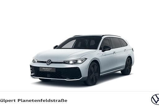 Gebraucht VW Passat R-line 272 PS (200 kW) 2025 Oyster silver metallic Kombi