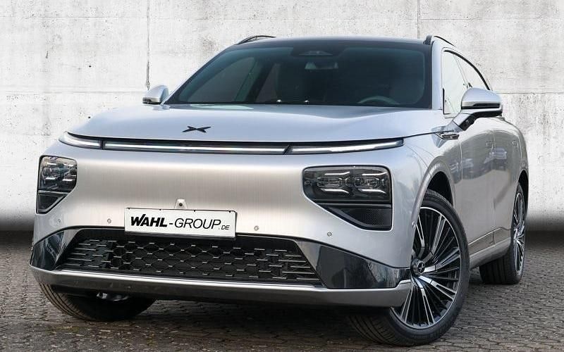 Gebraucht XPENG G9 AWD Performance 422 kW (575 PS) 2025 Silber SUV