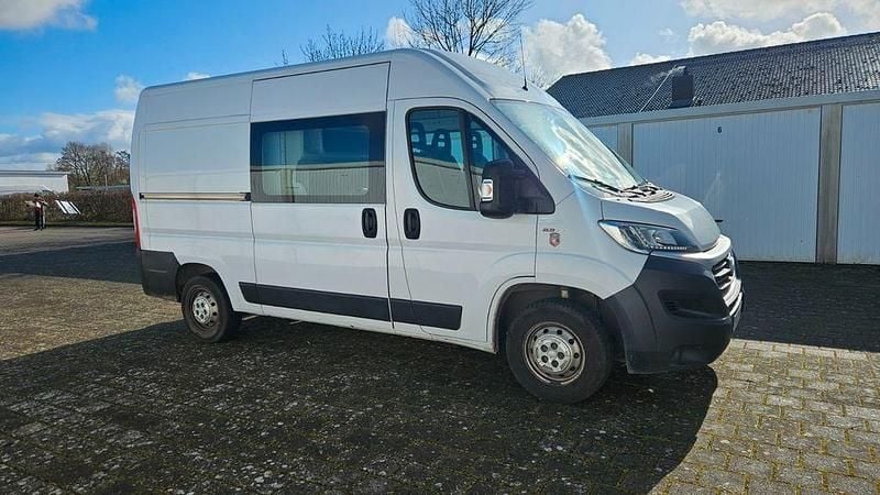 Gebraucht Fiat Ducato 131 PS (96 kW) 2019 Weiß Van