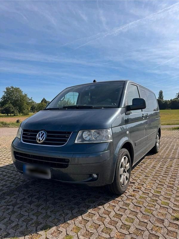 Grau Gebraucht 2004 VW T5 Van | 7.500 € (Fairer Preis) - Bild 1/4