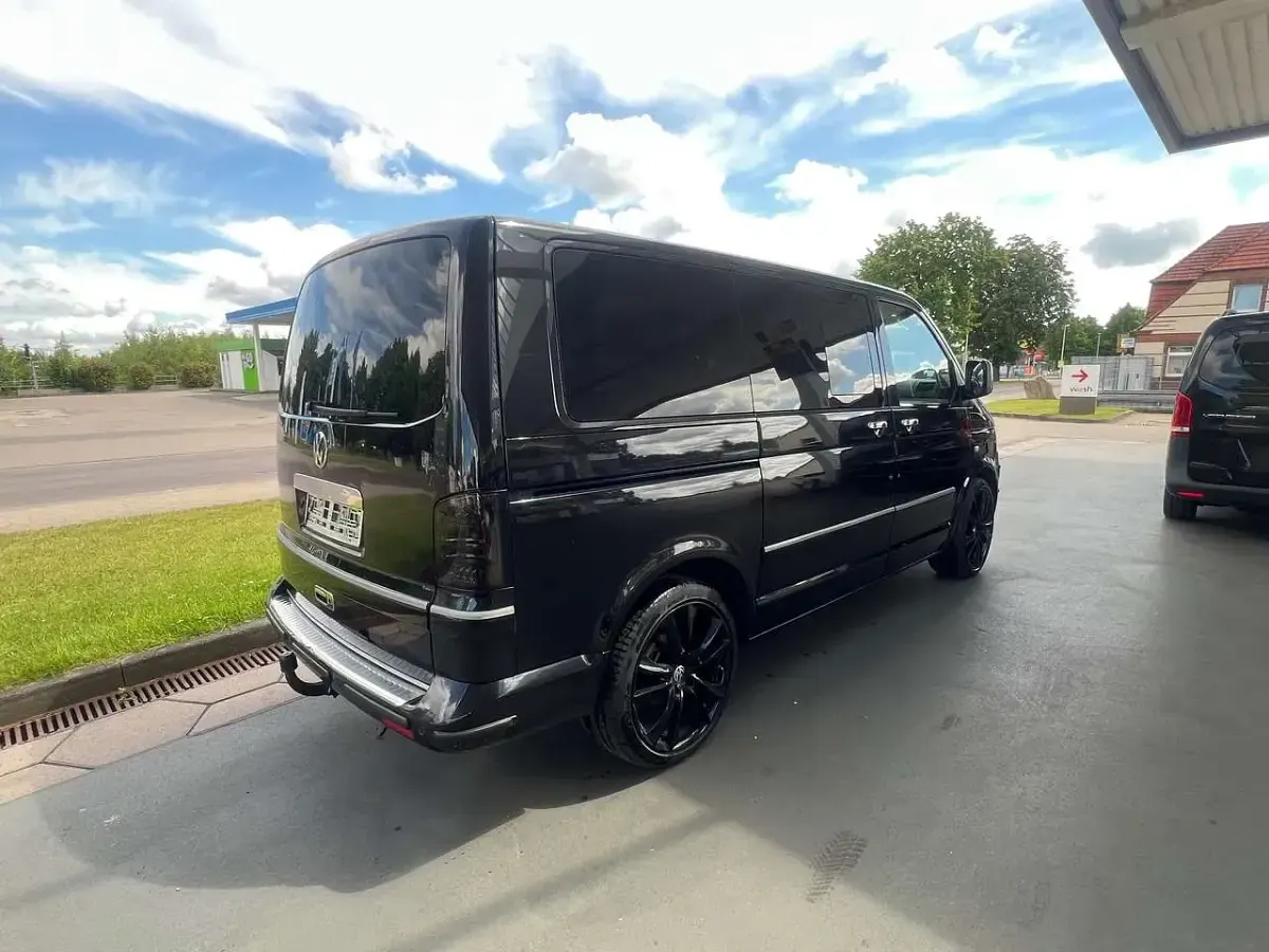 Gebraucht VW Multivan Highline 174 PS (127 kW) 2004 Schwarz Van / Kleinbus
