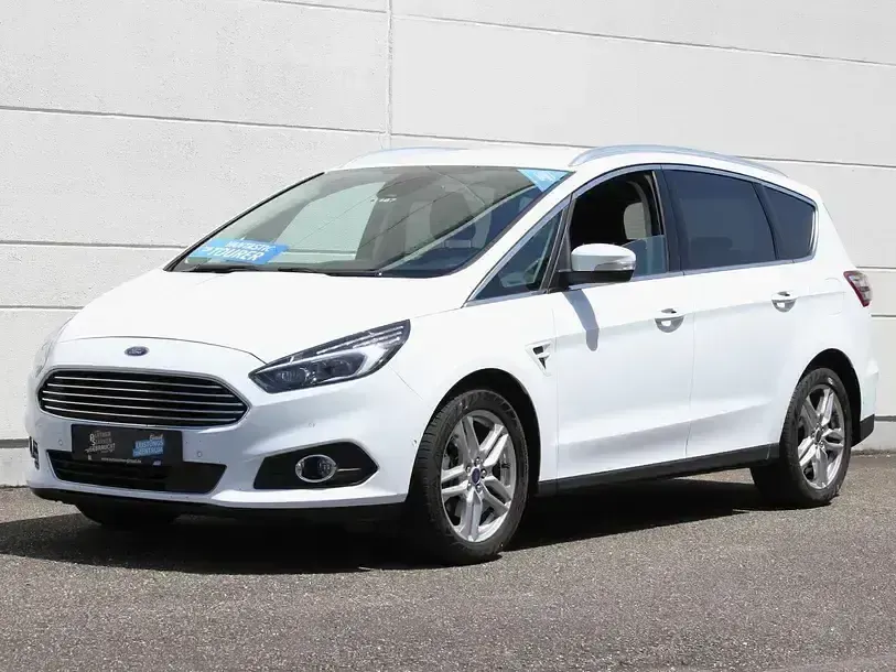 Gebraucht Ford S-MAX Titanium 190 PS (139 kW) 2018 Weiß Van / Kleinbus