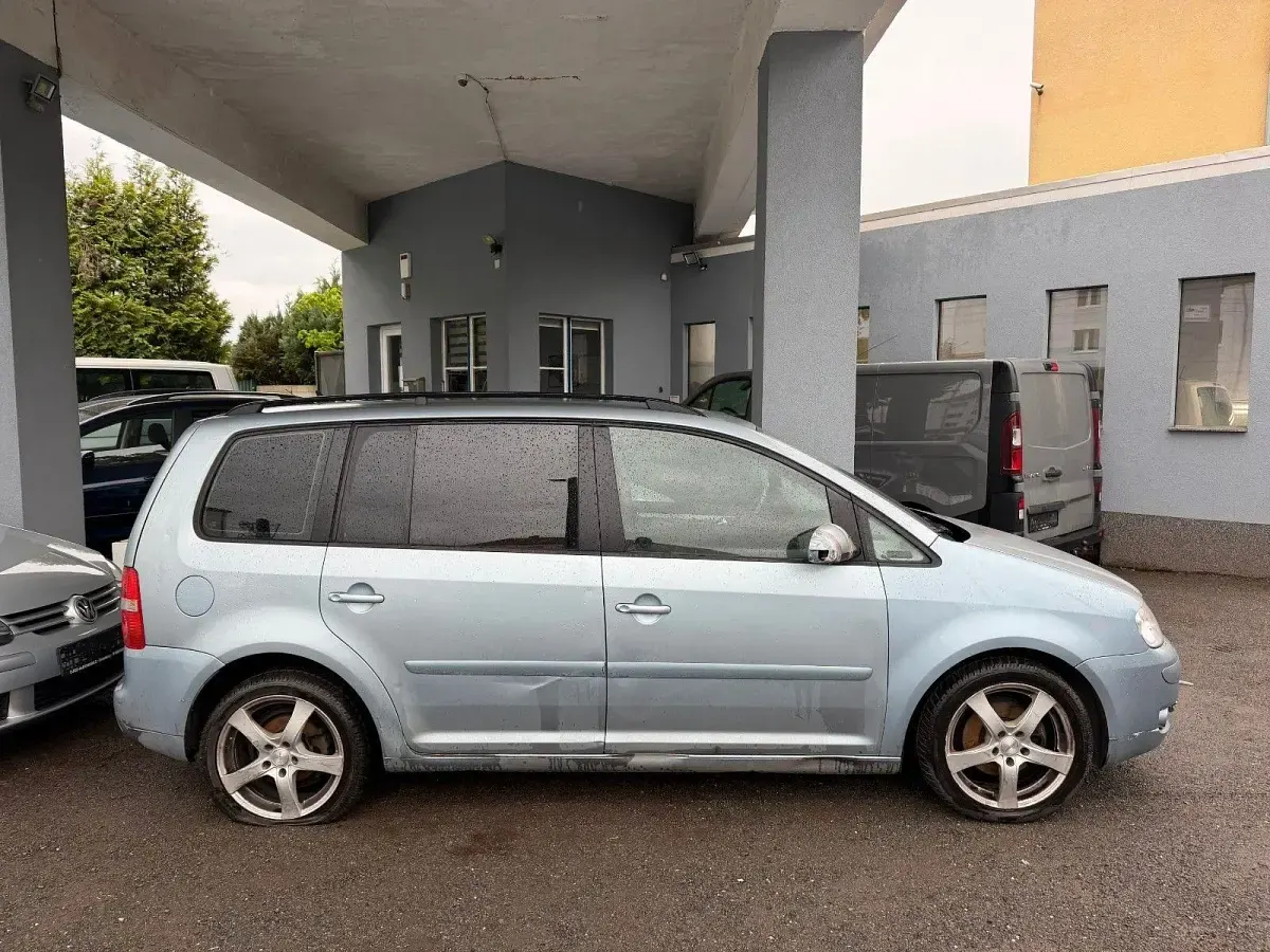 Gebraucht VW Touran Goal 140 PS (102 kW) 2006 Blau Van / Kleinbus