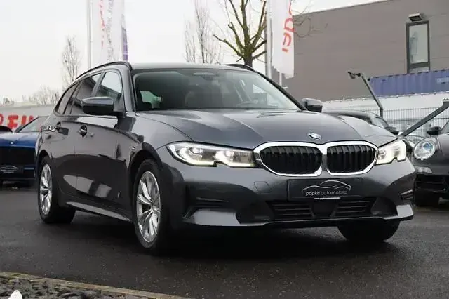 Brugt BMW 330 Advantage 265 HK (194 kW) 2020 Grå Stationcar