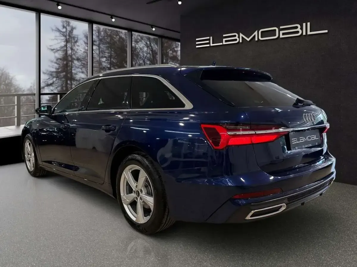 Gebraucht Audi A6 S-Line 204 PS (150 kW) 2021 Blau Kombi