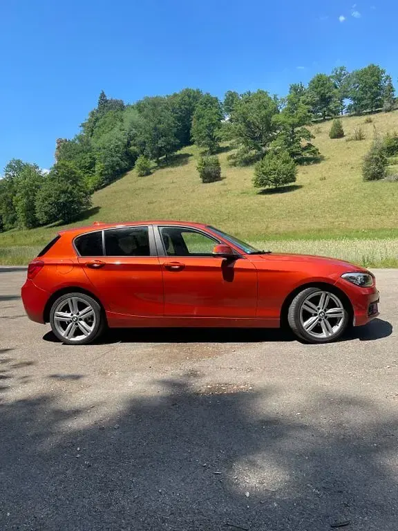 Gebraucht BMW 118 136 PS (100 kW) 2017 Orange Kleinwagen