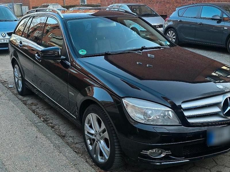 Gebraucht Mercedes C220 170 PS (125 kW) 2008 Schwarz Kombi