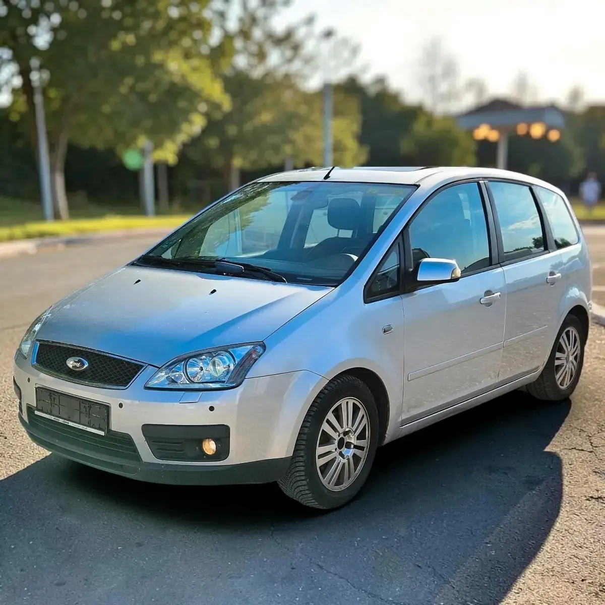 Gebraucht Ford C-MAX Ghia 125 PS (91 kW) 2004 Grau Van / Kleinbus