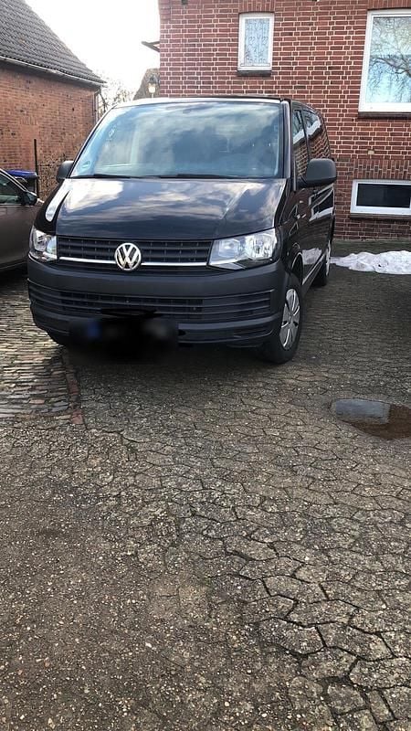 Gebraucht VW T6 100 PS (73 kW) 2017 Schwarz Van