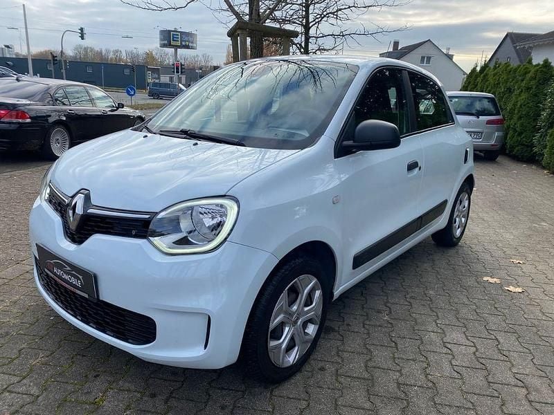 Gebraucht Renault Twingo Life 65 PS (47 kW) 2020 Weiß Kleinwagen