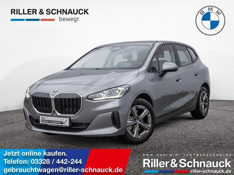Skyscraper grau Gebraucht 2024 BMW 218 Active Tourer Performance Van / Kleinbus | 28.950 € (Fairer Preis) - Bild 1/4