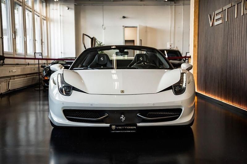 Gebraucht Ferrari 458 570 PS (419 kW) 2012 Weiß Cabrio