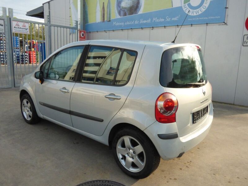 Gebraucht Renault Modus Dynamique 88 PS (64 kW) 2005 Grau Van / Kleinbus