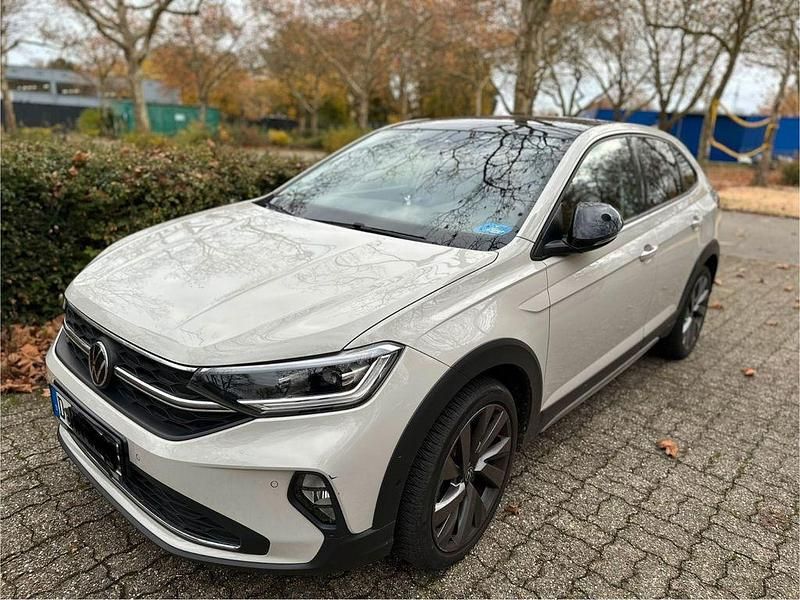 Grau Gebraucht 2022 VW Taigo Style SUV | 21.900 € (Fairer Preis) - Bild 1/4