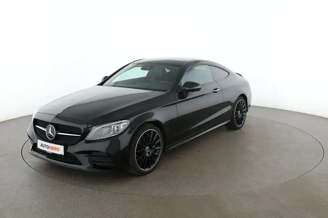 Gebraucht Mercedes C300 AMG line 258 PS (189 kW) 2023 Coupé