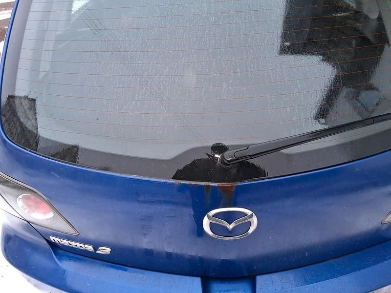 Usata Mazda 3 105 CV (77 kW) 2007 Blu Berlina