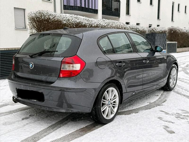 Gebraucht BMW 116 116 PS (85 kW) 2006 Grau Kleinwagen