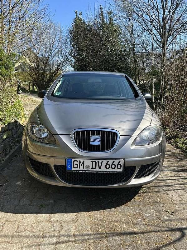 Gebraucht 2006 Seat Altea Stylance Van / Kleinbus | 2.500 € (Etwas zu teuer) - Bild 1/4